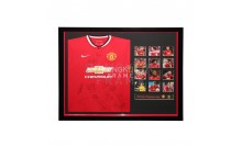 กรอบใส่เสื้อบอล พร้อมรูปภาพนักฟุตบอล